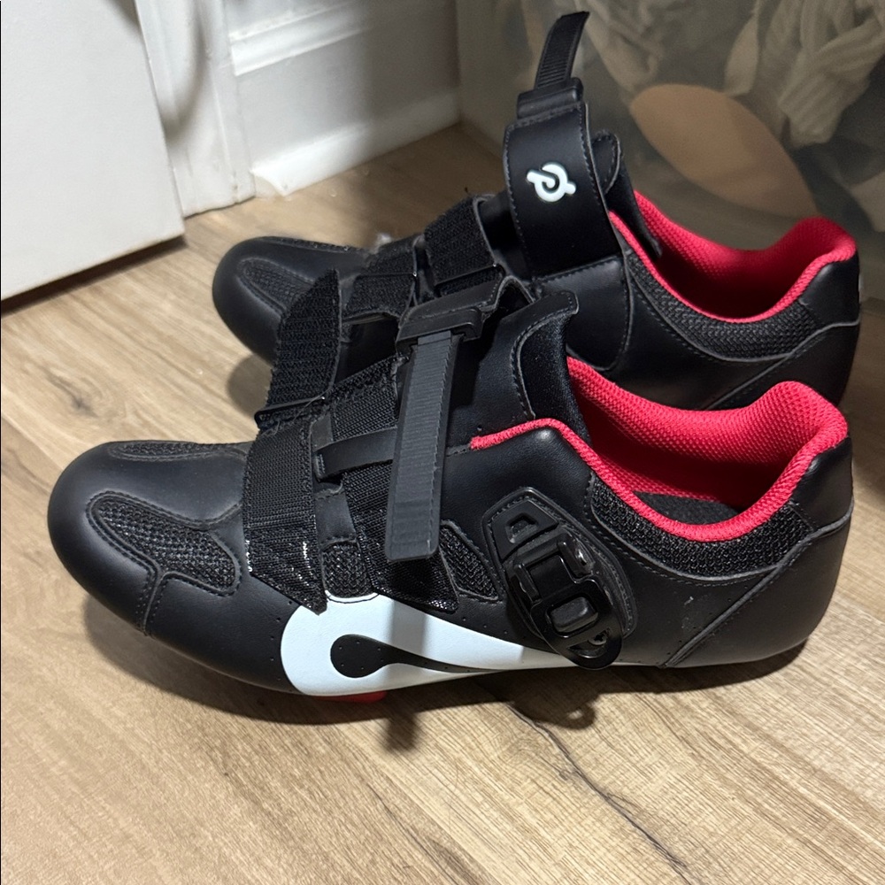 Peloton Black Cycling Shoes with Red Accents-NEVER WORN!